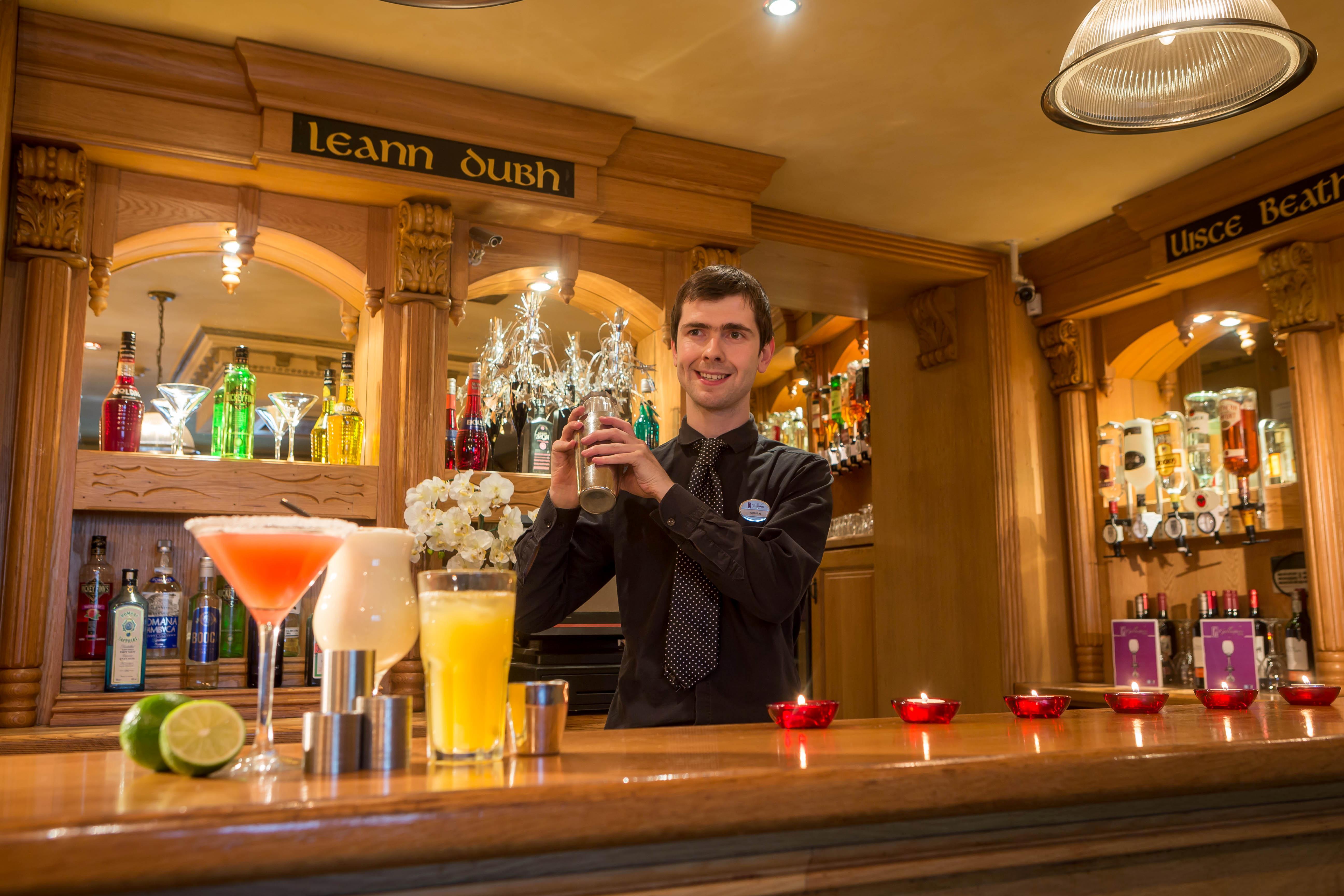 Mcgettigans Hotel 레터케니 외부 사진
