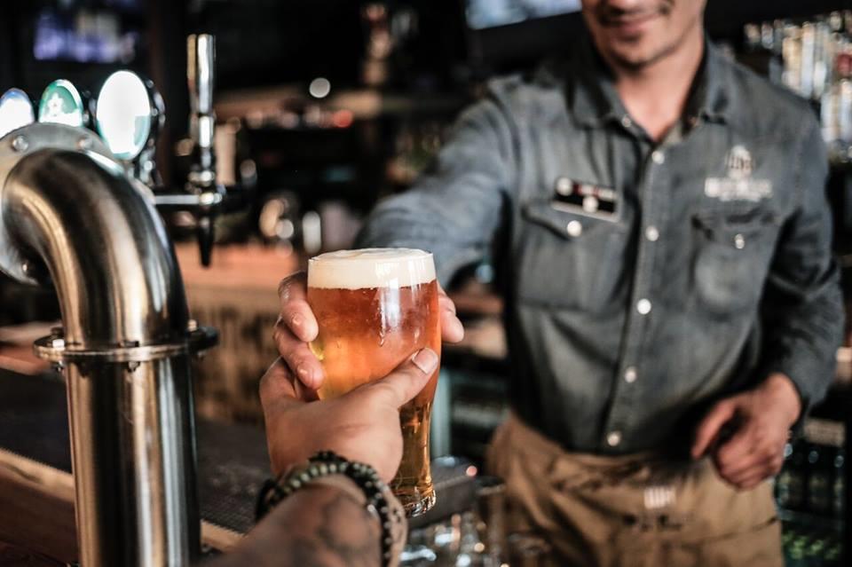 Mcgettigans Hotel 레터케니 외부 사진