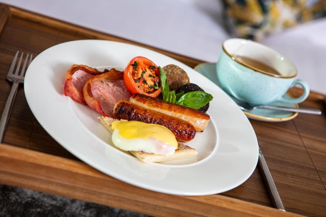 Mcgettigans Hotel 레터케니 외부 사진